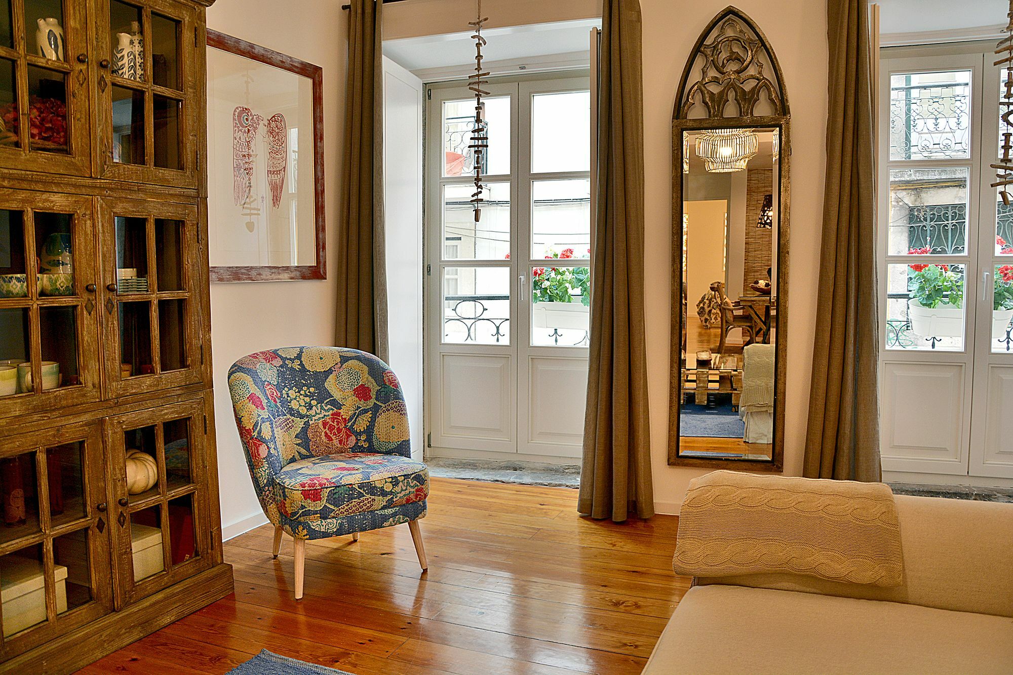 Bica Cosy Apartment Lisbon Bagian luar foto